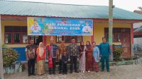 Kepala UPT SDN 05 Sei Balai, Budianto, S.Pd., bersama Sekcam Sei Balai menggelar upacara Hardiknas 2026 di halaman sekolah (2/5). Momentum ini fokus pada penguatan hak pendidikan dan kearifan lokal di Kabupaten Batu Bara.(Sy)
